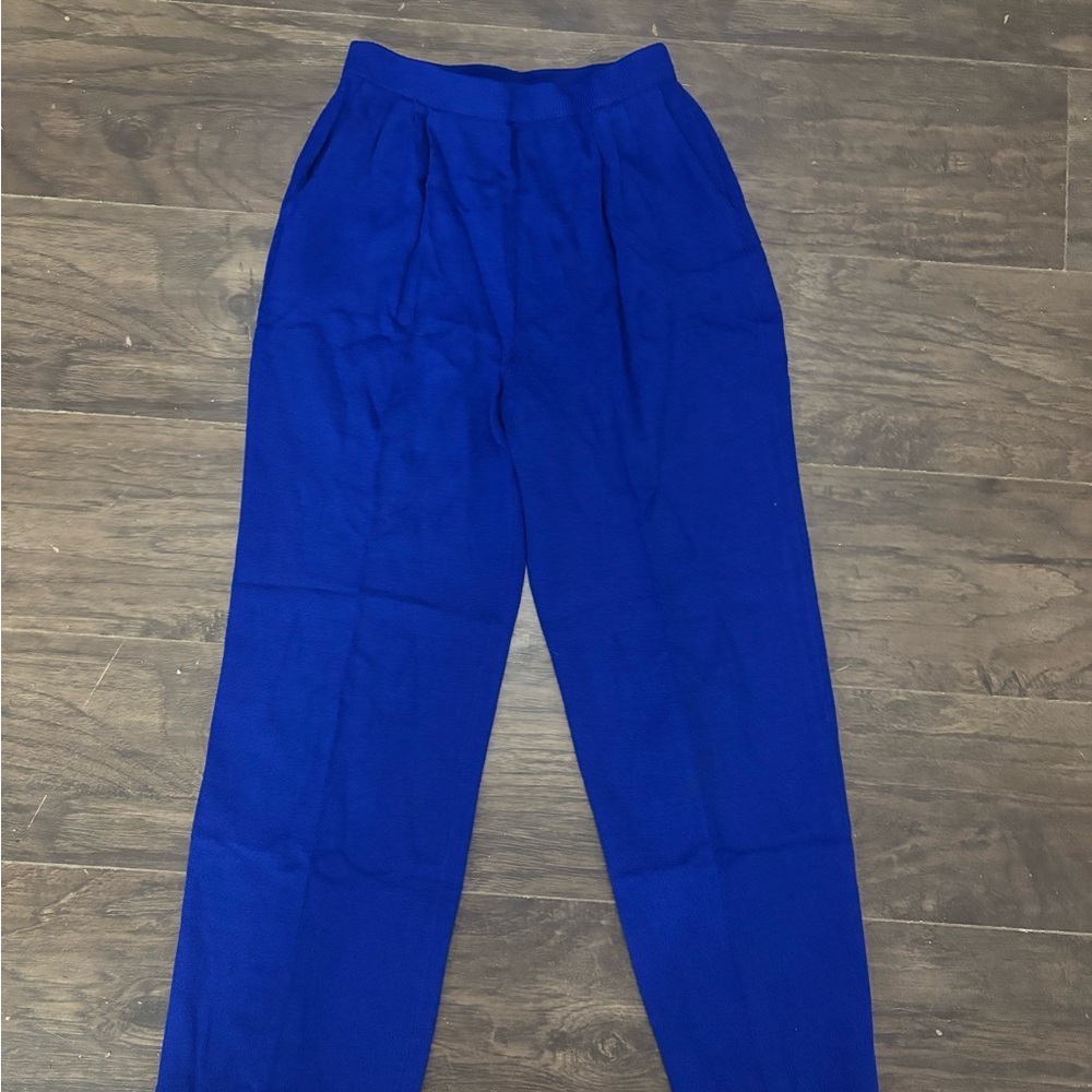 St. John Collection Navy Knit Garment